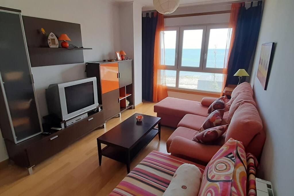 Apartamento 1ª Linea Con Vistas A La Playa Apartment San Ciprian  Luaran gambar